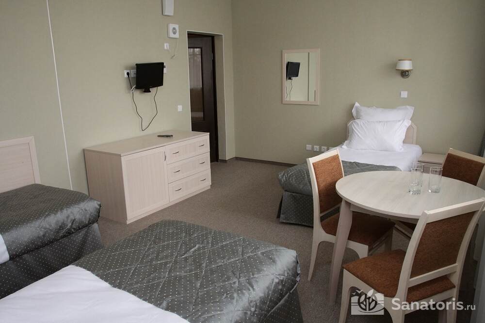 Трехместный номер "Стандарт"