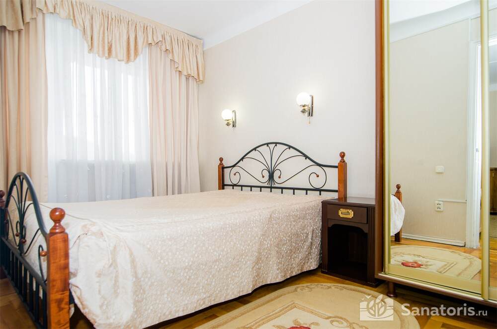 Люкс 2-комнатный 2-местный улучшенный