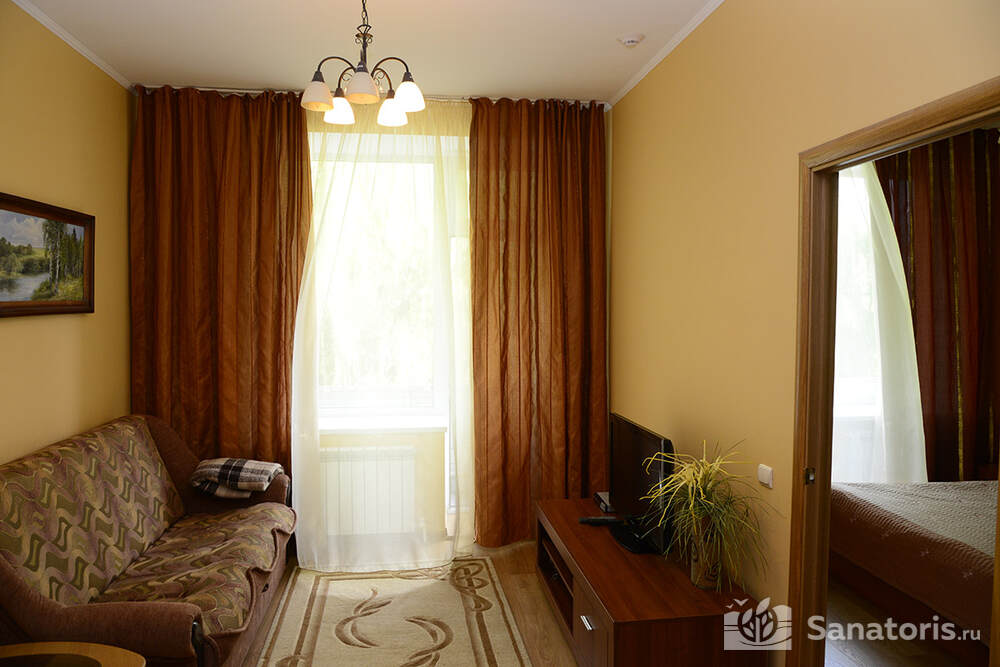 1-мест., 1-комн., удоб. в номере, балкон,телев,холод,1кор.  №201