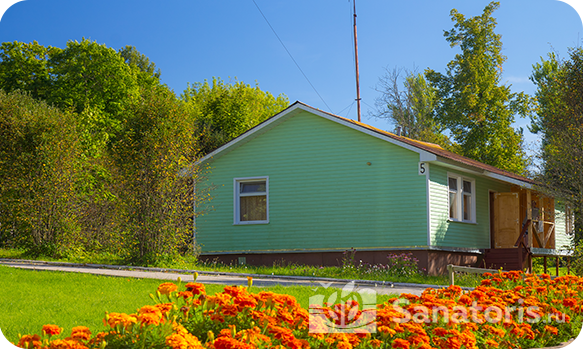 2-местный 1-комнатный домик №5