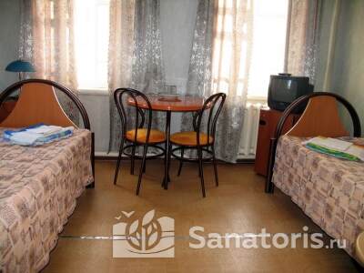 Двух, трехместный номер корпус 1 (душ на этаже)