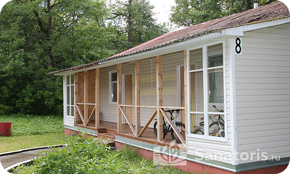 2-местный 2-комнатный Домик №8