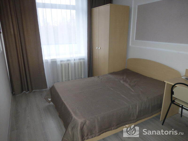 Стандарт 1-местный номер повышенной комфортности 4 этаж 