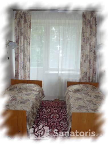 2-х местный 2-х комнатный семейный номер корпус 1