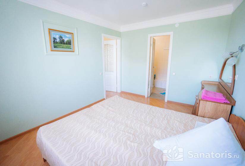 Люкс 2-местный двухкомнатный улучшенный