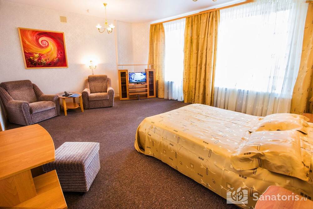 Джуниор Сюит/ номер-студия повышенной комфортности	