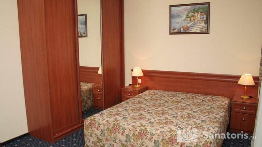 Дача №3: однокомнатный двухместный номер 1 категории