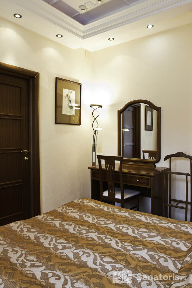 «Джуниор Сюит» 2-комнатный 2-местный