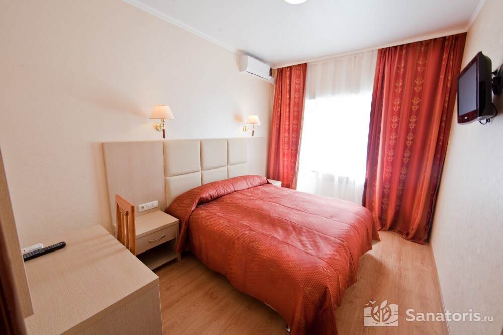 Люкс 2-комнатный корпус "Кама""