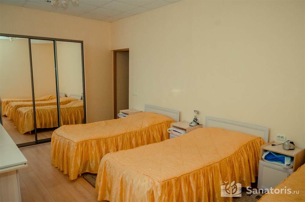 Трехместный улучшенный семейный