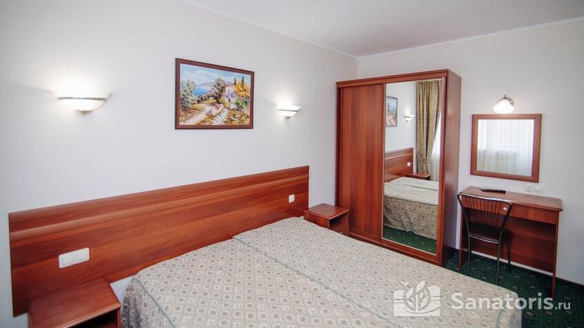 Парус №3: однокомнатный двухместный номер 1 категории (комфорт)