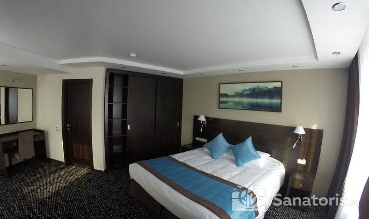 Двухкомнатный "Люкс"