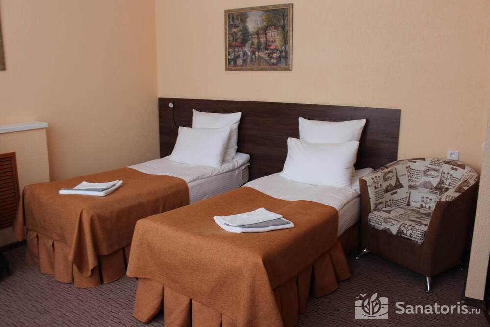 Номера «Люкс» с односпальными кроватями