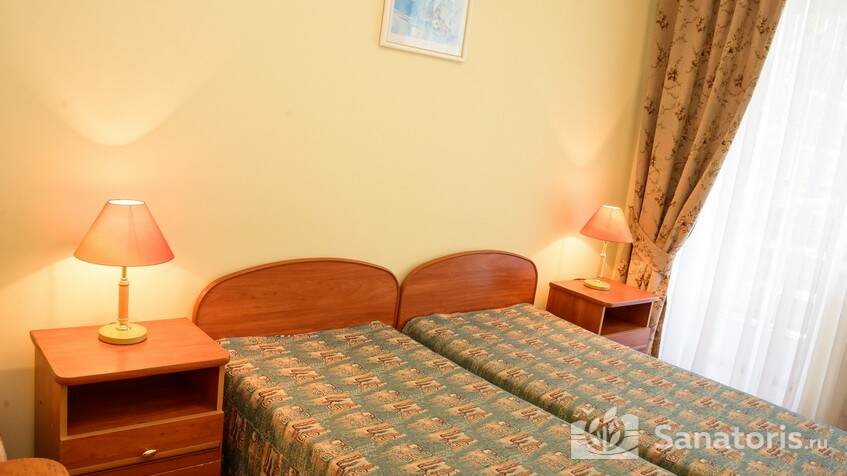 Парус №1: однокомнатный двухместный номер 1 категории