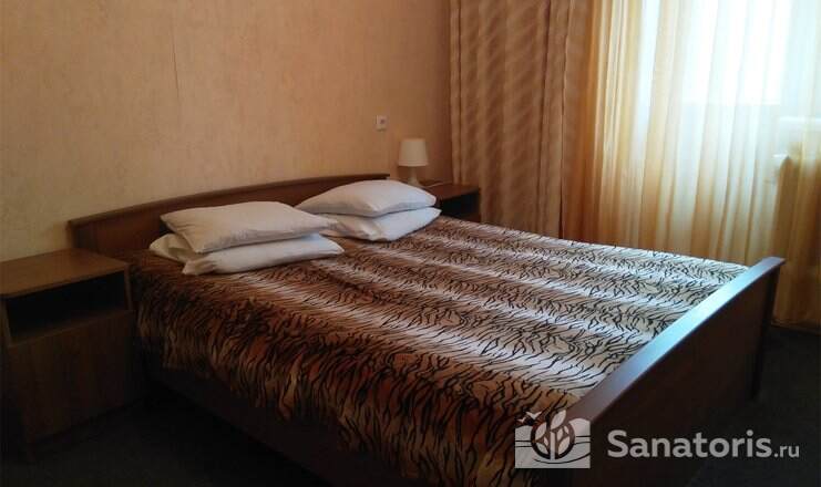 Семейный двухместный двухкомнатный номер