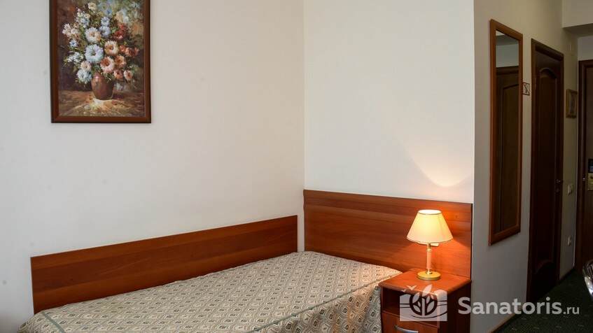 Парус №3: однокомнатный одноместный номер 1 категории