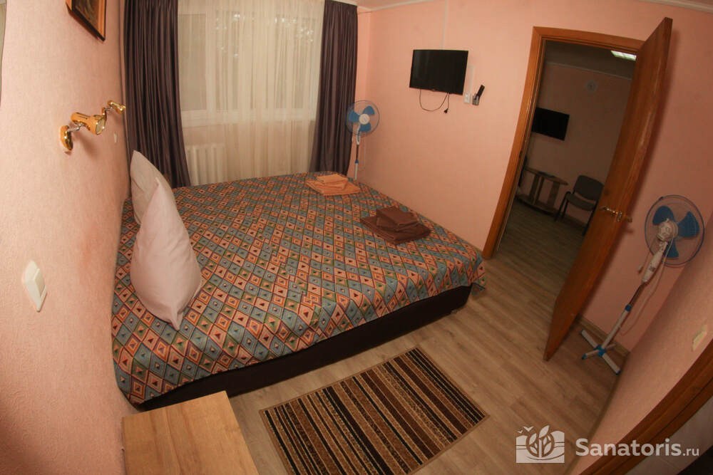 Двухкомнатный стандарт семейный (макс 4 чел.)