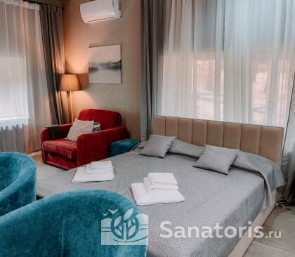 КОТТЕДЖ №2 (1/2 ЧАСТЬ ДОМА)