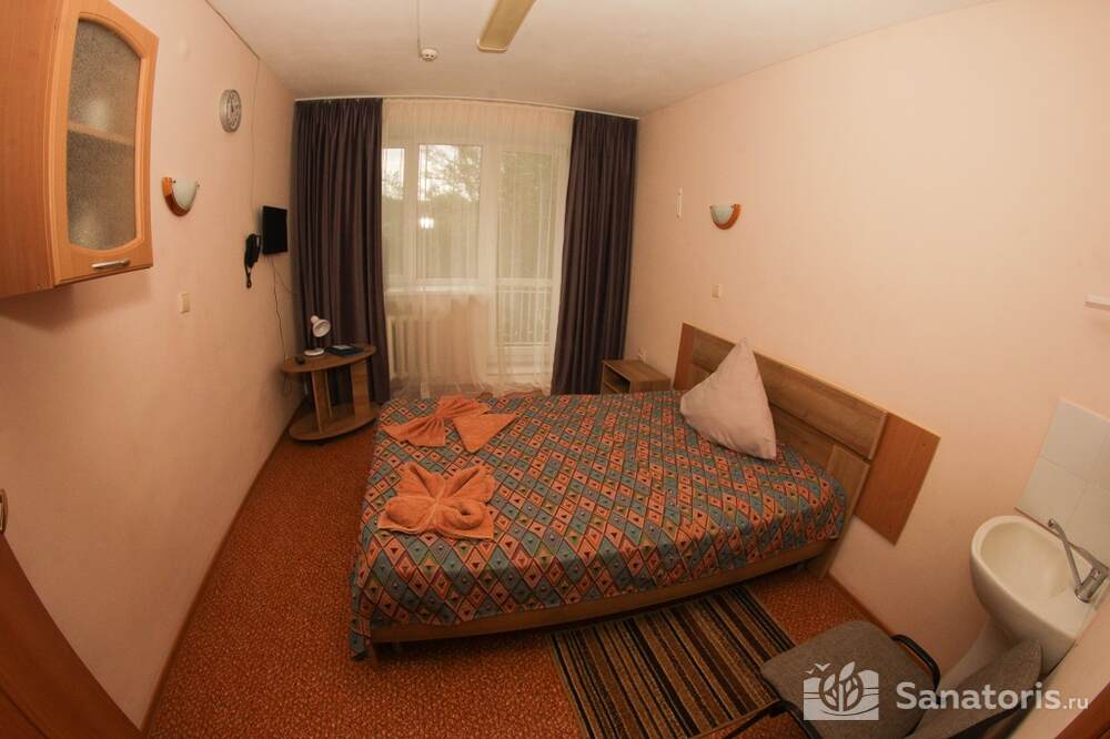 Однокомнатный стандарт семейная кровать