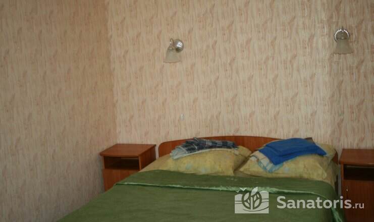 ЛЮКС 2-МЕСТНЫЙ 2-КОМНАТНЫЙ