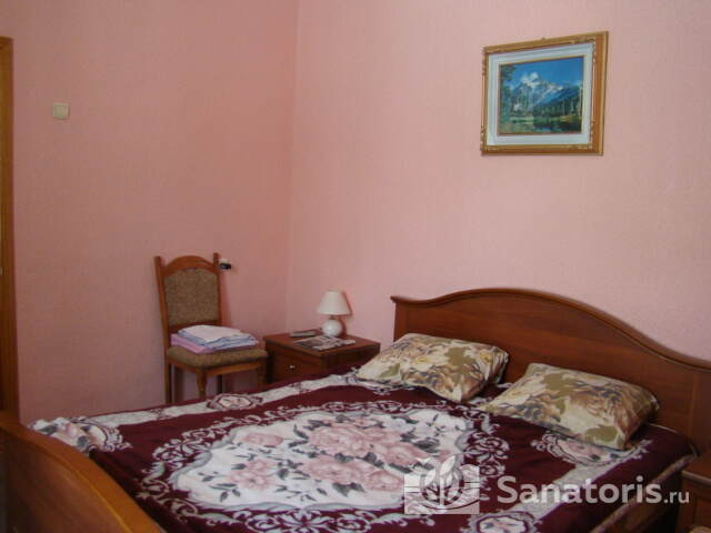 Двухместный двухкомнатный номер повышенной комфортности