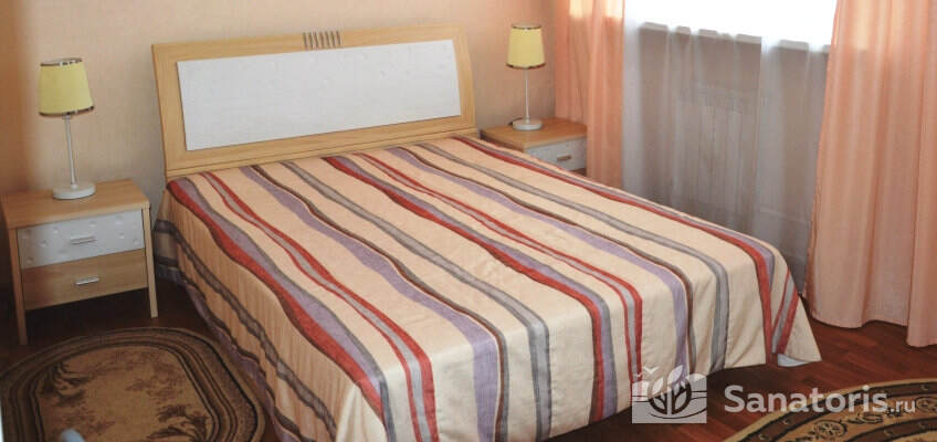 Двухместный двухкомнатный номер люкс