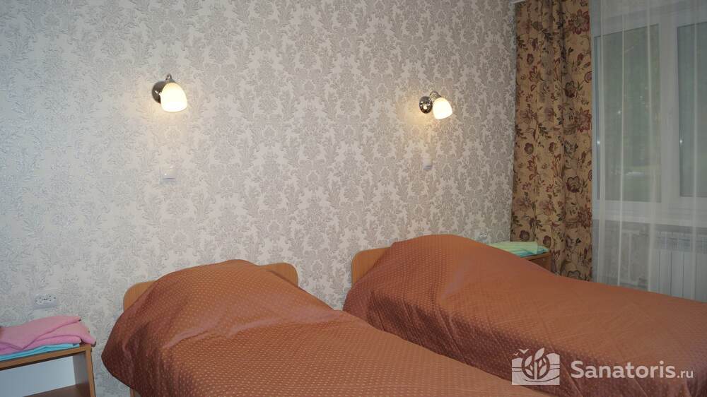 2-местный 2-комнатный "Семейный" 1 корпус 1 этаж