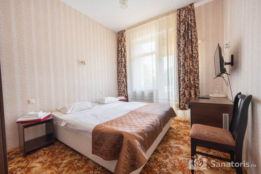 3-х местный 2-х комнатный эконом корпус 1