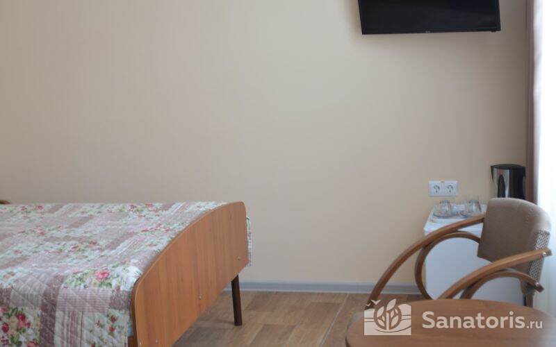 Полулюкс семейный корпус 2