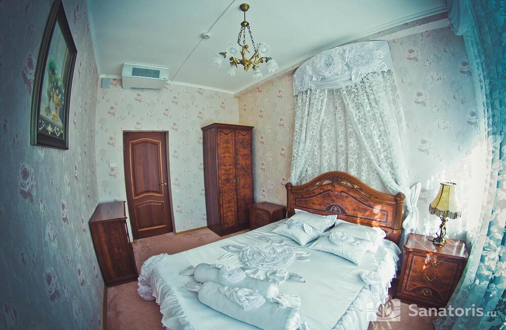 Двухместный трехкомнатный номер люкс