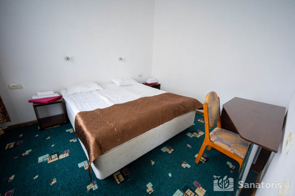 3-х местный 2-х комнатный семейный корпус 1