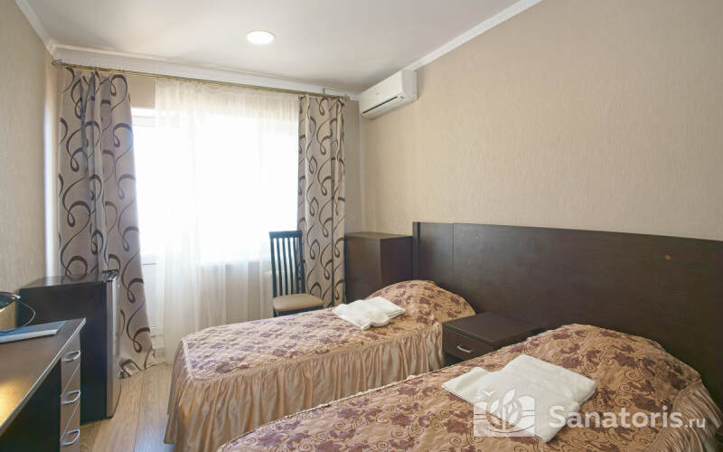 Двухместный улучшенный  Север Главный корпус