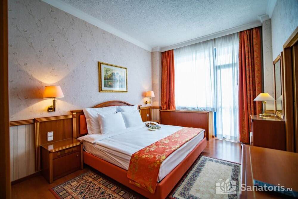 Двухкомнатный номер «Люкс»