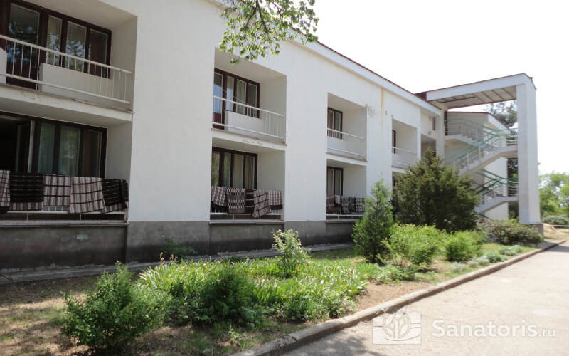 Трехместный двухкомнатный Корпус "Алые Паруса"/Фрегат