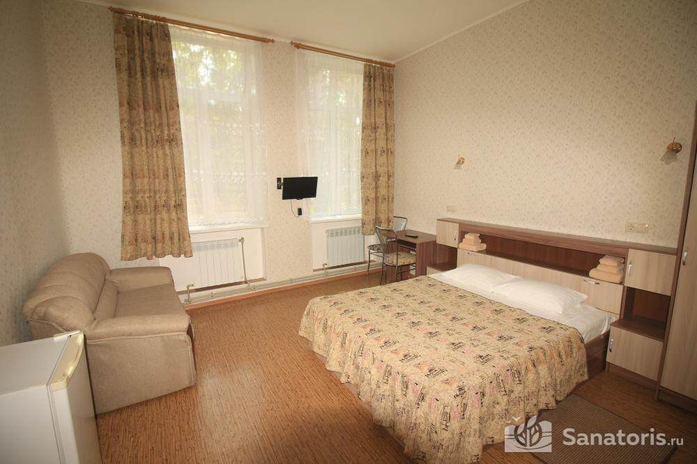 Эконом семейный корпус Парковый