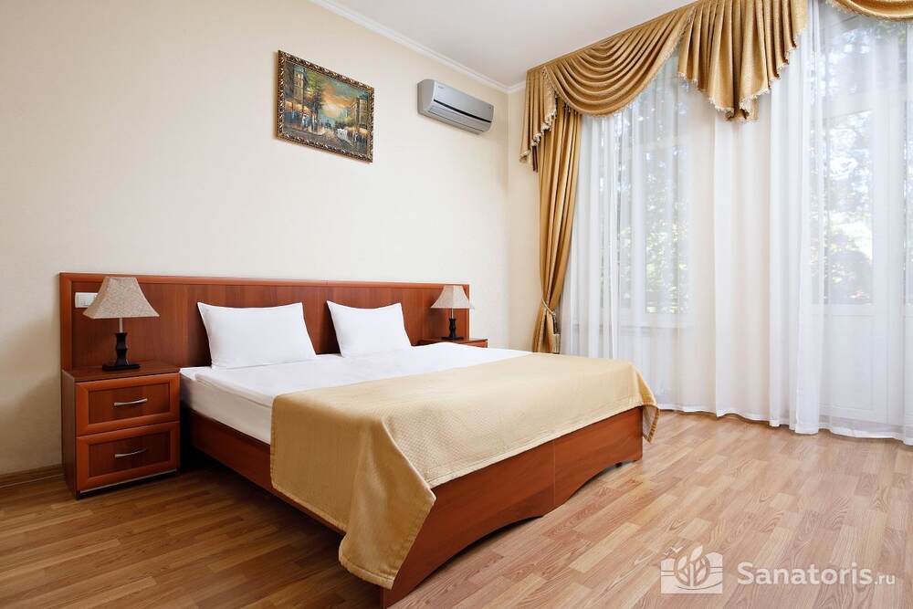 Люкс Коттедж Корпус Лермонтовский и Дача Генерала Макарова