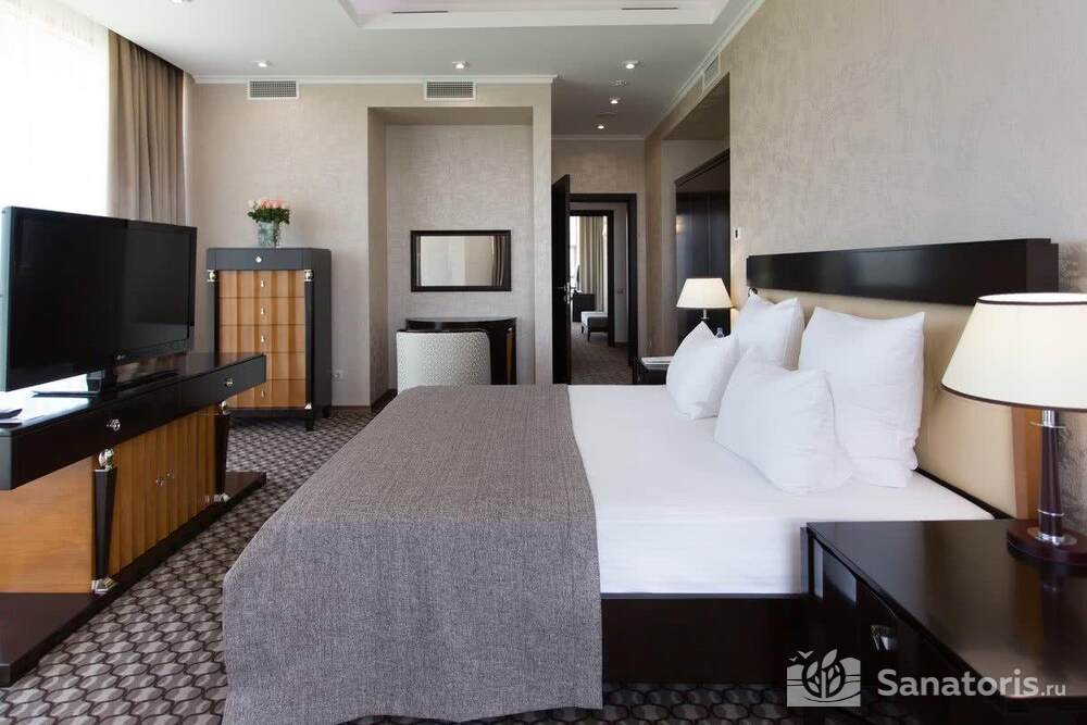 Апартамент президентский 3 комн., 151 м 2