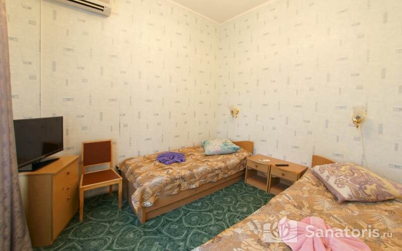 2-комнатный полулюкс, без балкона  главный корпус