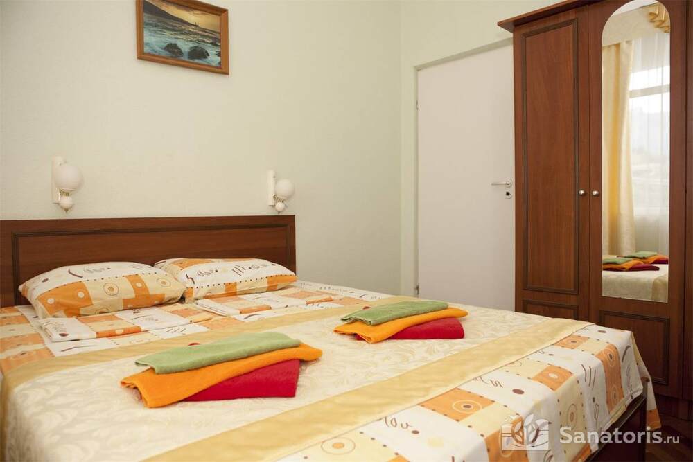 «ЛЮКС», вид на г. Ай-Петри Корпус №2