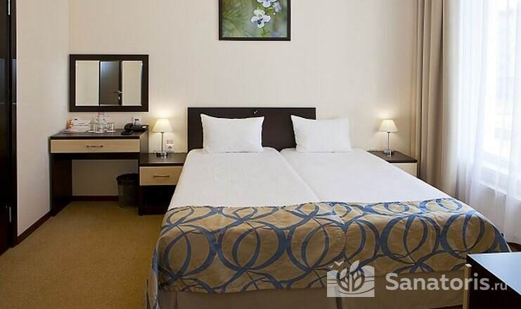 Трехместный двухкомнатный "Стандарт"