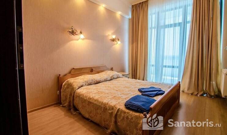 ЛЮКС 2-МЕСТНЫЙ 2-КОМНАТНЫЙ ЮГ 2 ЭТАЖ КОРПУС 4