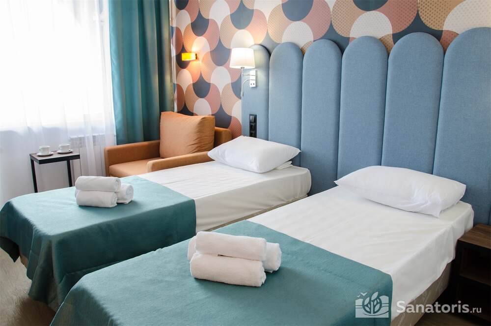 Супериор с балконом (FB)