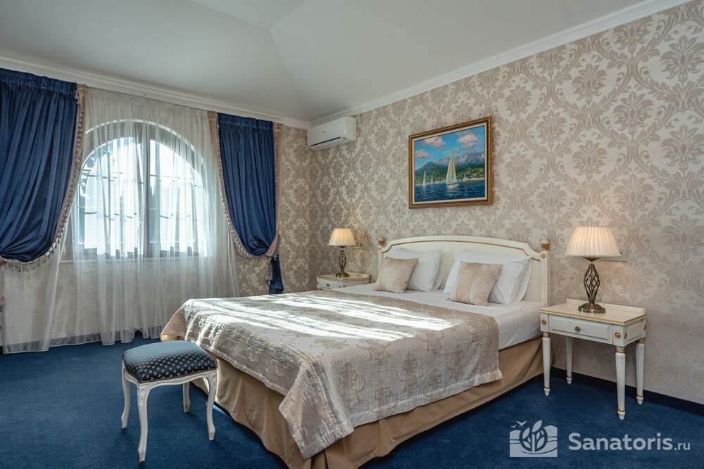 Люкс двухкомнатный улучшенный Suite 2+