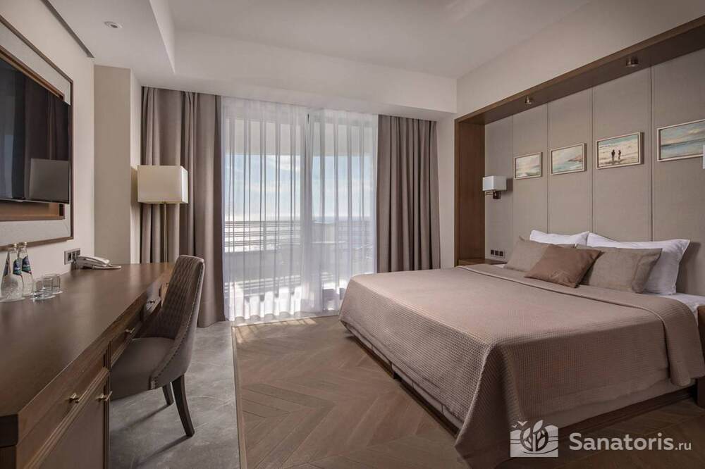 Полулюкс  Главный корпус