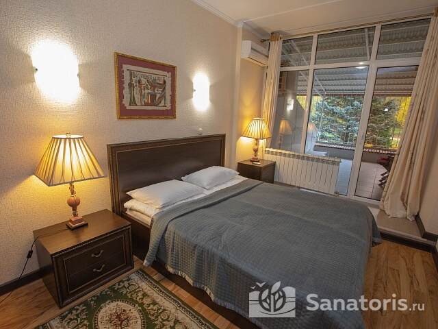 Стандарт семейный Первая категория Главный корпус