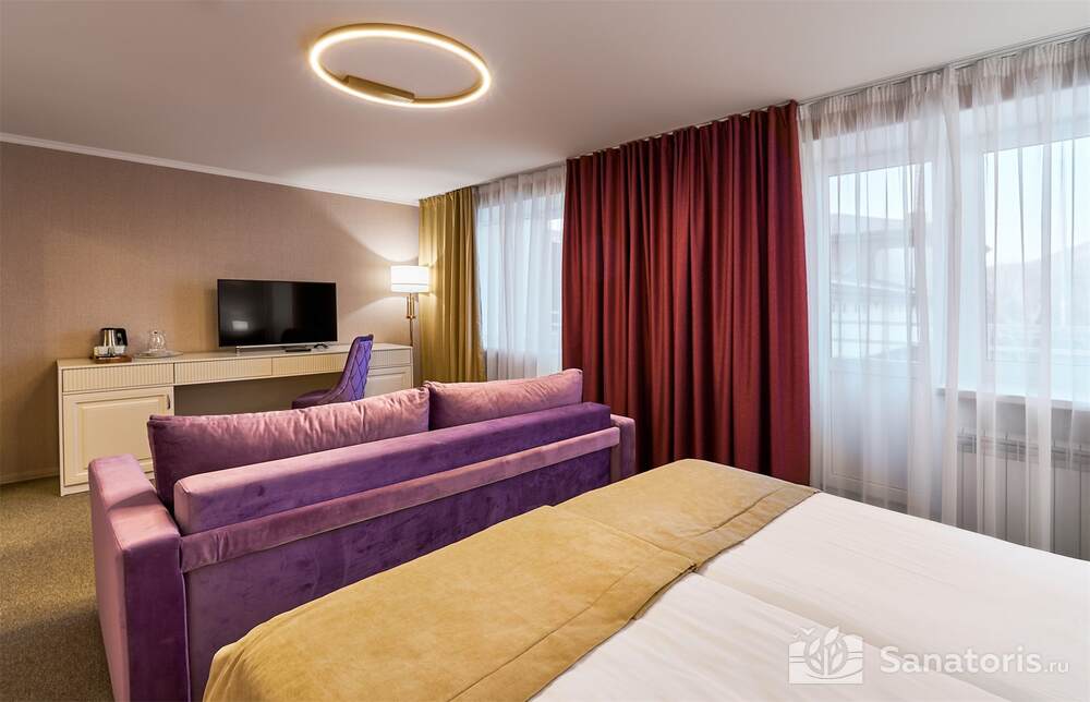 Делюкс (вид на Detox зал)