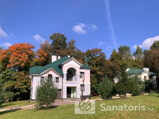 Коттедж № 1