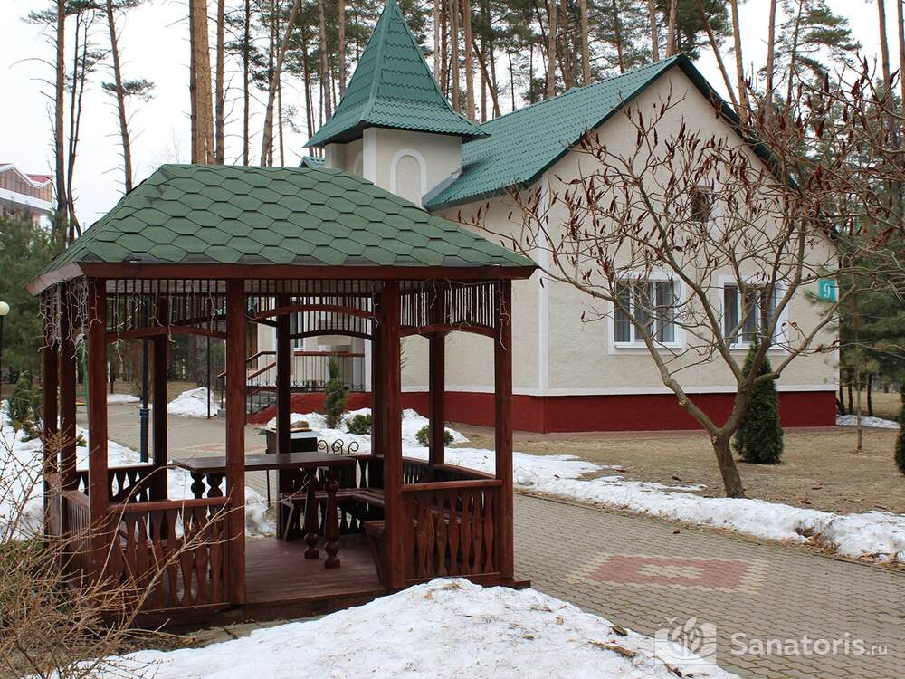 Коттедж 3-местный кирпичный