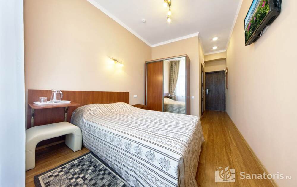 Стандарт одноместный (с широкой кроватью 1,4 м)