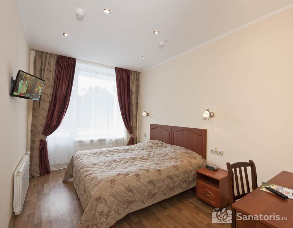 2-местный "Стандарт" с большой кроватью, корпус №3